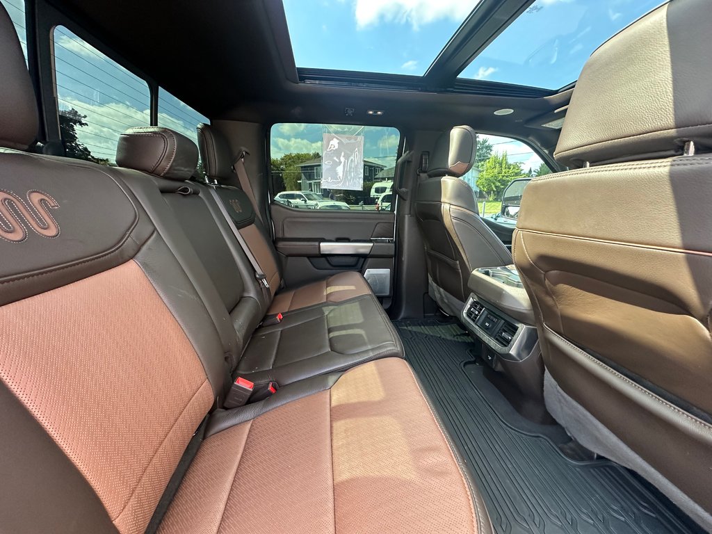 2023 Ford Super Duty F-250 SRW F250 KING RANCH 4X4 CREW 6.7L DIESEL TOIT PANO in St-Jean-Sur-Richelieu, Quebec - 15 - w1024h768px