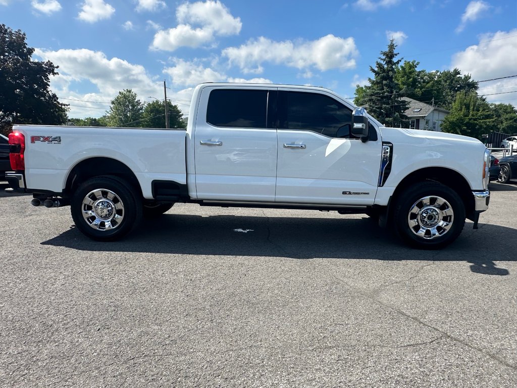 2023 Ford Super Duty F-250 SRW F250 KING RANCH 4X4 CREW 6.7L DIESEL TOIT PANO in St-Jean-Sur-Richelieu, Quebec - 9 - w1024h768px