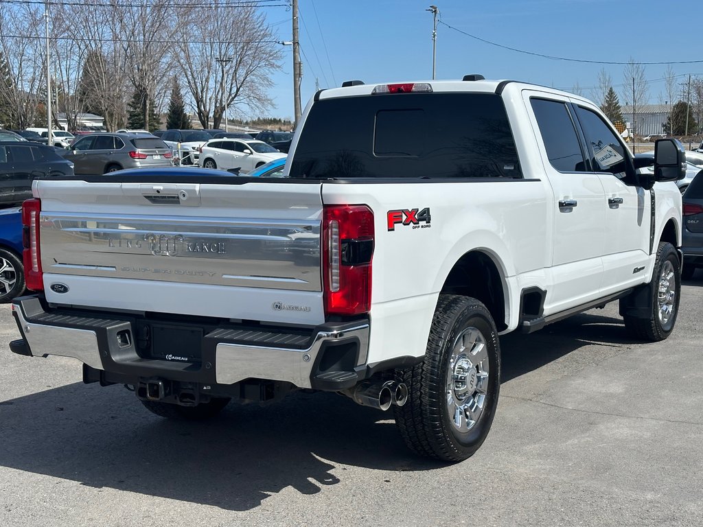 2023 Ford Super Duty F-250 SRW F250 KING RANCH 4X4 CREW 6.7L DIESEL TOIT PANO in St-Jean-Sur-Richelieu, Quebec - 5 - w1024h768px