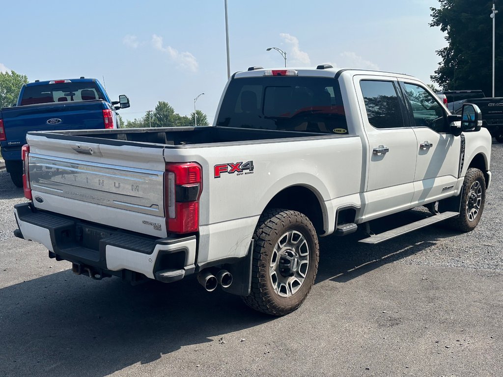 Ford Super Duty F-250 SRW PLATINUM DIESEL 6.7 NAVIGATION TOIT PANORAMIQUE 2023 à St-Jean-Sur-Richelieu, Québec - 5 - w1024h768px