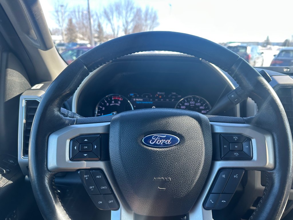 Ford Super Duty F-350 DRW LARIAT 4X4 CREW DIESEL DOUBLE ROUE 2021 à St-Jean-Sur-Richelieu, Québec - 15 - w1024h768px