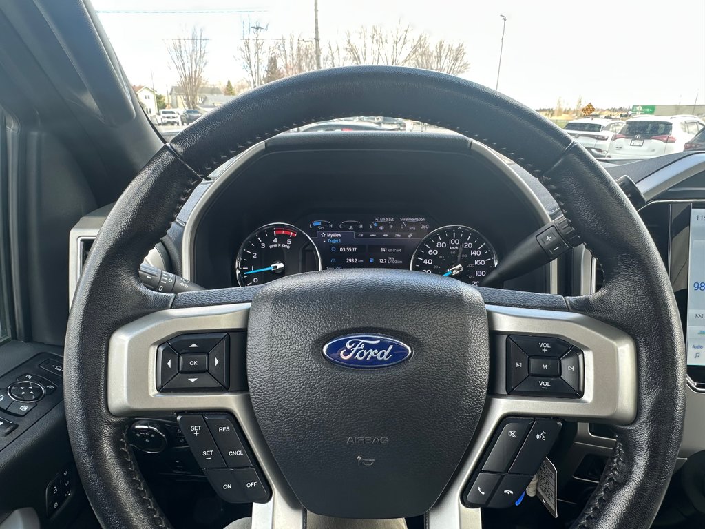 Ford Super Duty F-350 SRW F350 LARIAT CUIR NAVIGATION 4X4 POWERSTROKE 2022 à St-Jean-Sur-Richelieu, Québec - 24 - w1024h768px
