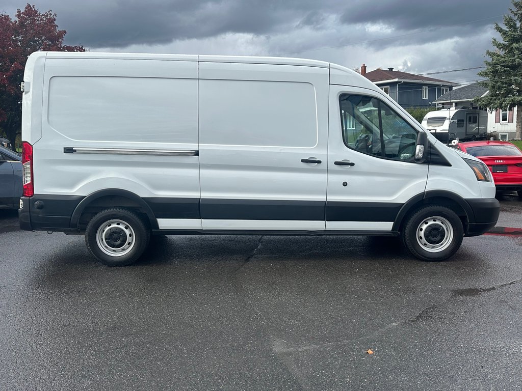 2019 Ford Transit Van 250 SEULEMENT 065302 KM in St-Jean-Sur-Richelieu, Quebec - 10 - w1024h768px
