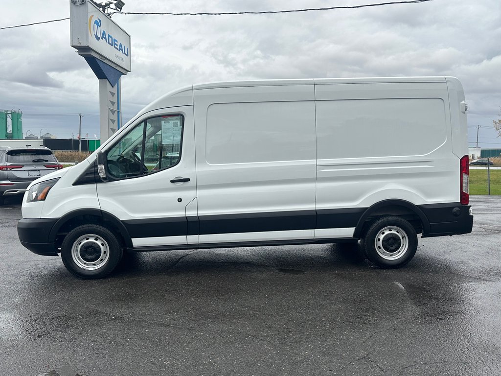 2019 Ford Transit Van 250 SEULEMENT 047313 KM in St-Jean-Sur-Richelieu, Quebec - 8 - w1024h768px