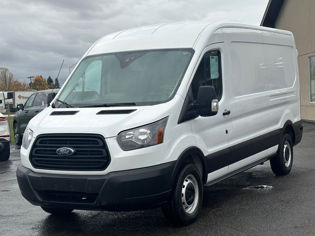 2019 Ford Transit Van 250 SEULEMENT 047313 KM in St-Jean-Sur-Richelieu, Quebec - 4 - w1024h768px