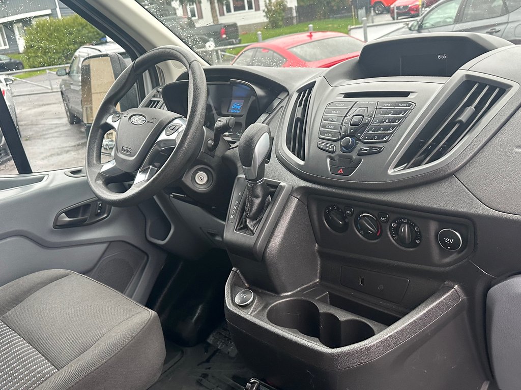 2019 Ford Transit Van 250 SEULEMENT 047313 KM in St-Jean-Sur-Richelieu, Quebec - 3 - w1024h768px
