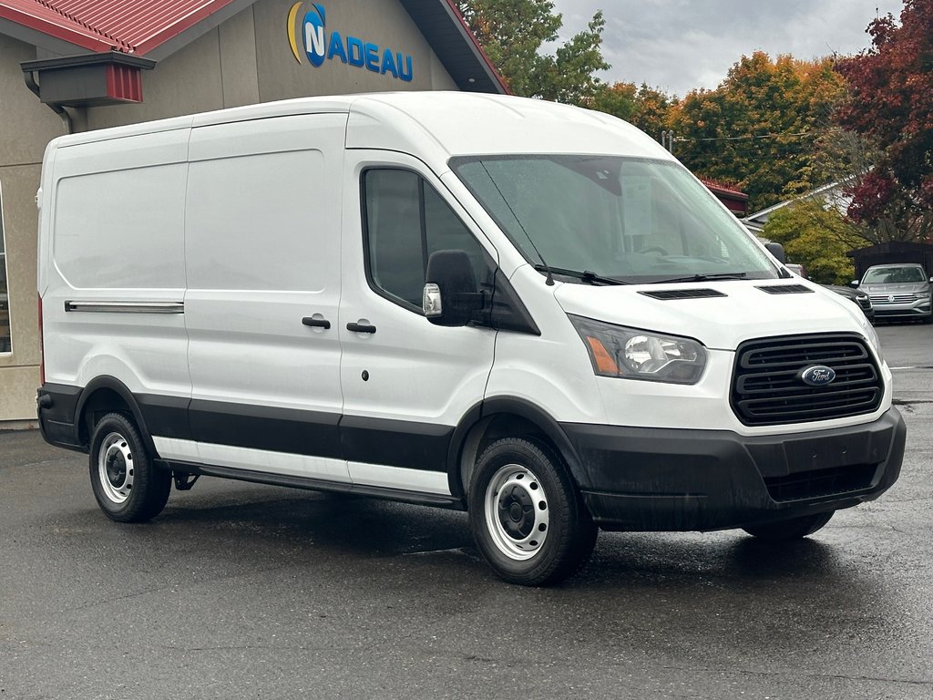 2019 Ford Transit Van 250 SEULEMENT 047313 KM in St-Jean-Sur-Richelieu, Quebec - 1 - w1024h768px