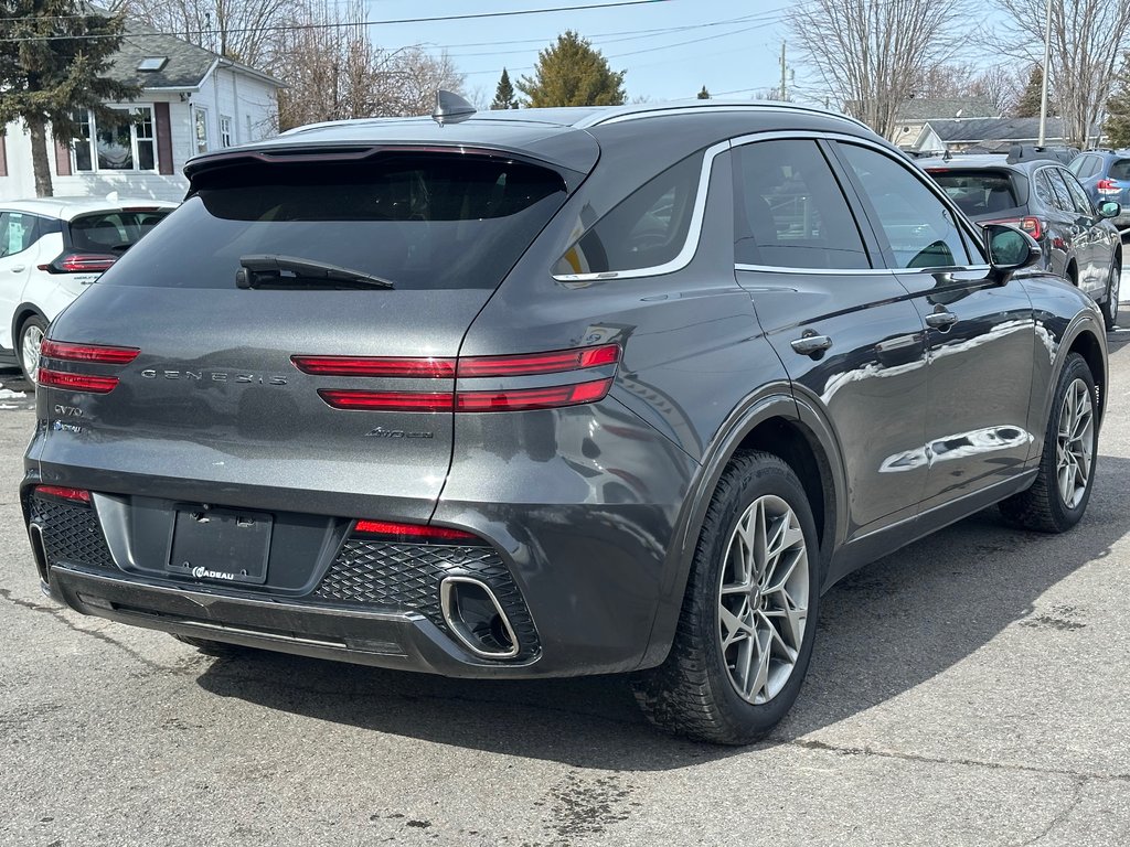 GENESIS GV70 2.5T Advanced CUIR NAVIGATION TOIT PANORAMIQUE 2022 à St-Jean-Sur-Richelieu, Québec - 9 - w1024h768px