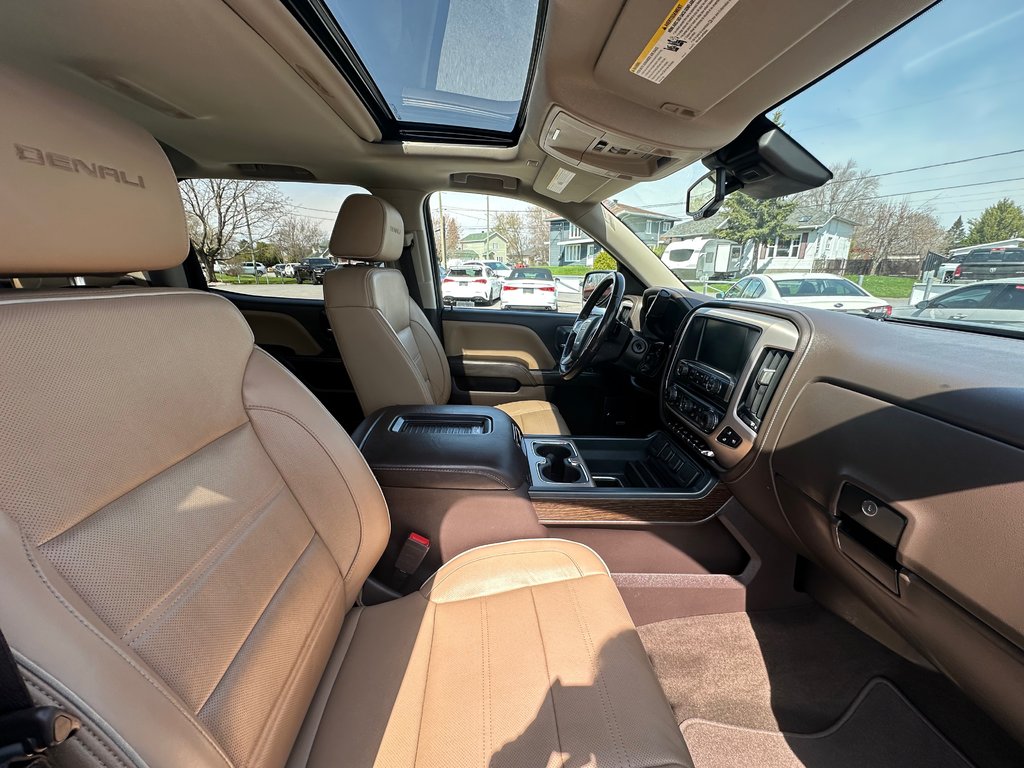 GMC Sierra 1500 Denali CUIR TOIT OUVRANT 4X4 2018 à St-Jean-Sur-Richelieu, Québec - 12 - w1024h768px