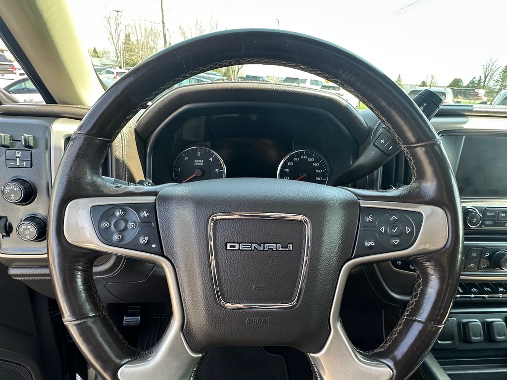 GMC Sierra 1500 Denali CUIR TOIT OUVRANT 4X4 2018 à St-Jean-Sur-Richelieu, Québec - 18 - w1024h768px