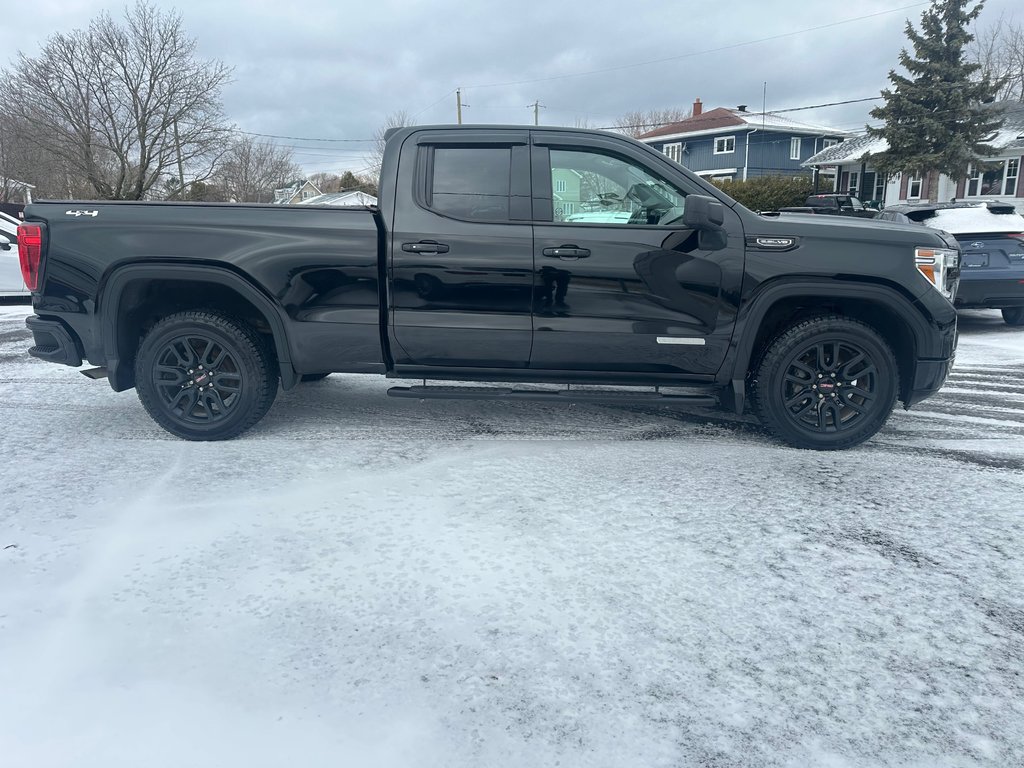 2021 GMC Sierra 1500 Elevation 4X4 V8 5.3 in St-Jean-Sur-Richelieu, Quebec - 11 - w1024h768px