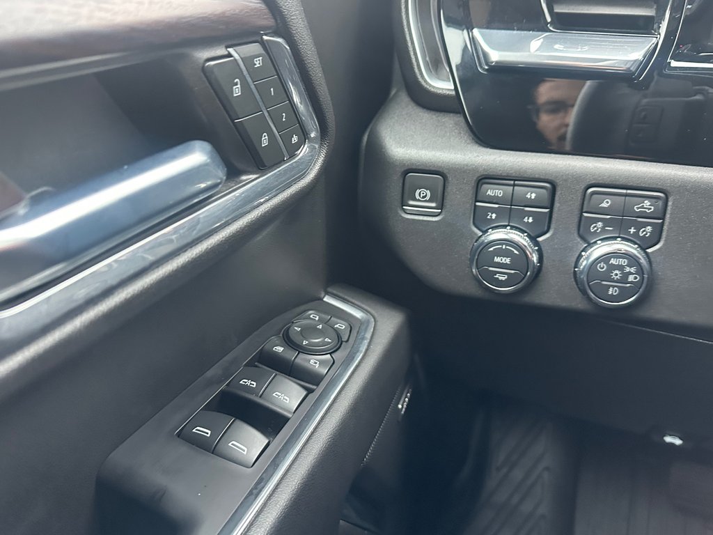 GMC Sierra 1500 SLT X31 4X4 CREW V8 5.3 2023 à St-Jean-Sur-Richelieu, Québec - 19 - w1024h768px