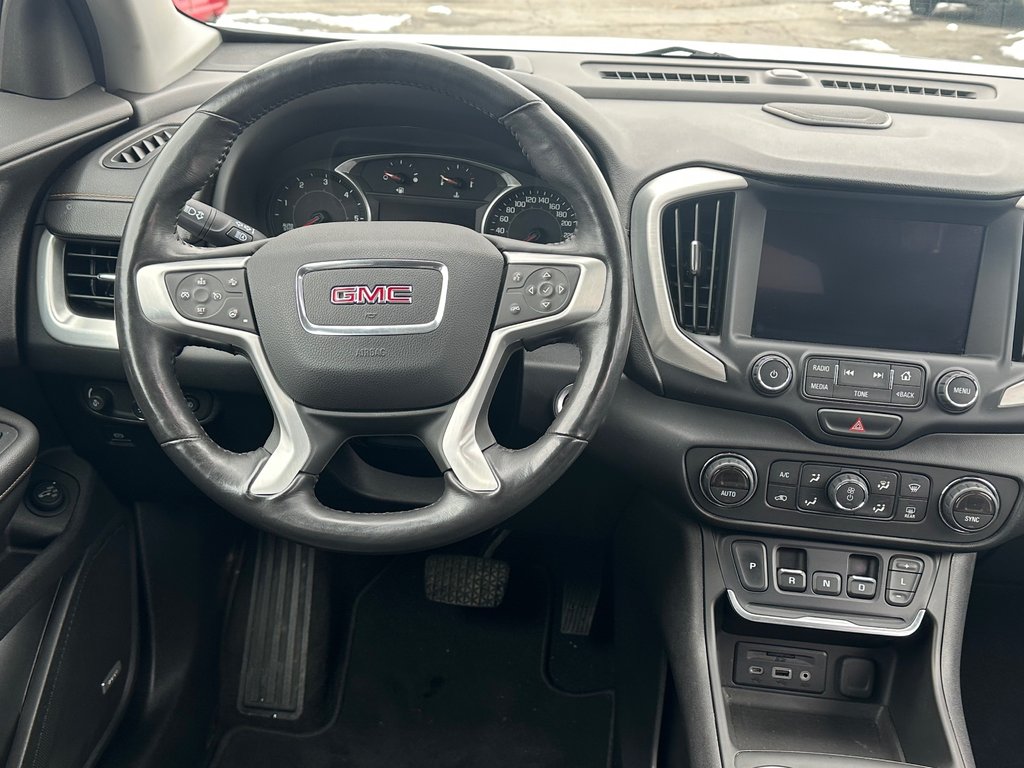 2018 GMC Terrain SLT Diesel CUIR SEULEMENT 063466 KM in St-Jean-Sur-Richelieu, Quebec - 14 - w1024h768px