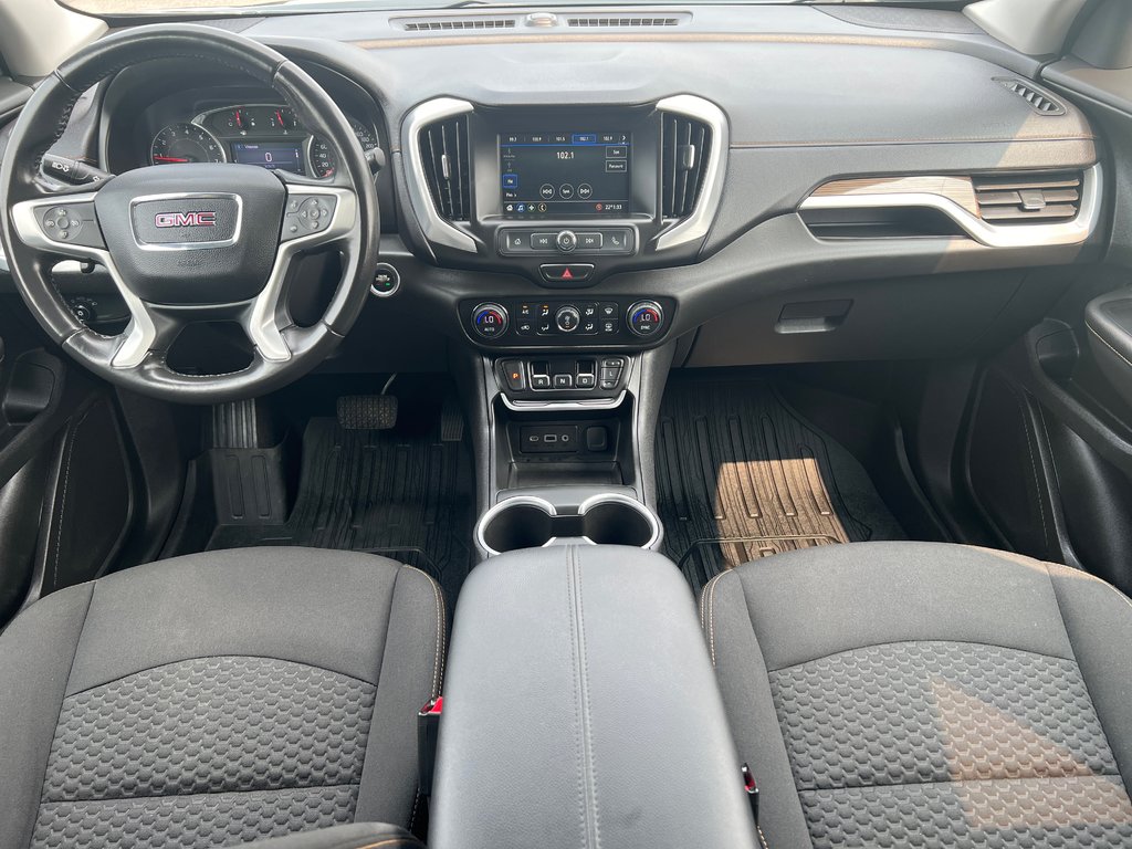 2019  Terrain SLE AWD BLACK PACK in St-Jean-Sur-Richelieu, Quebec - 3 - w1024h768px