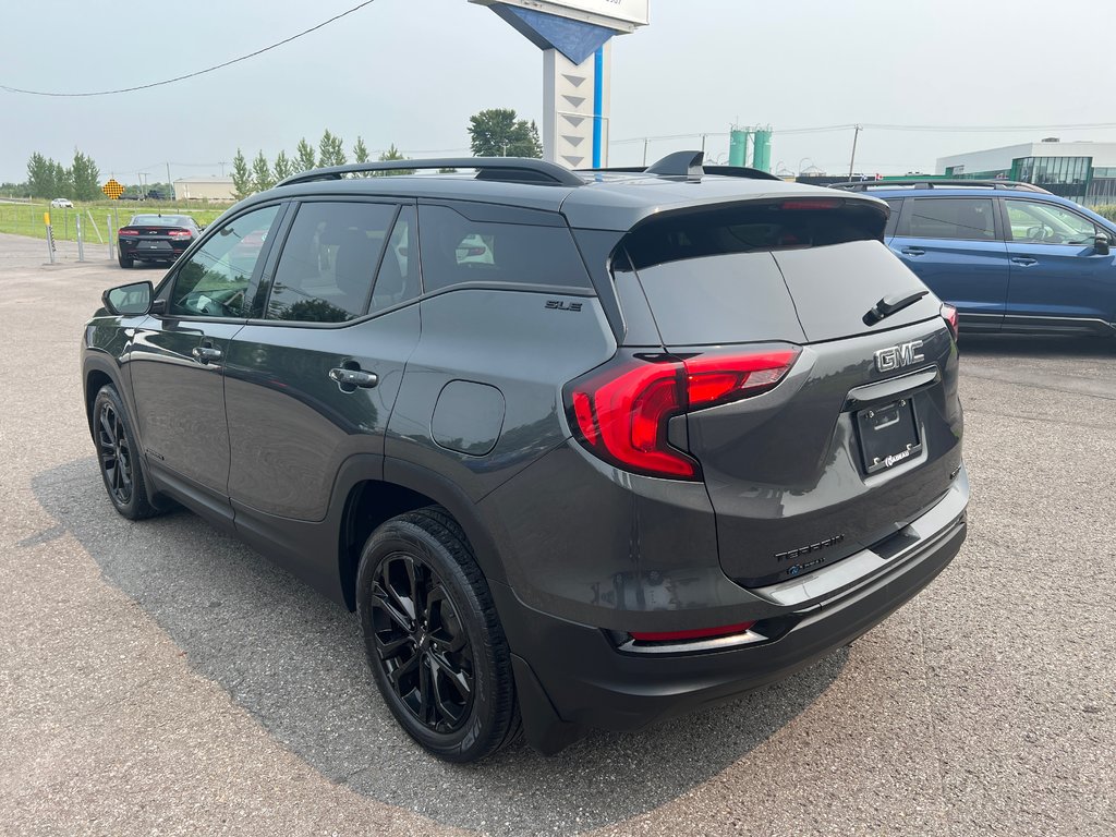 2019  Terrain SLE AWD BLACK PACK in St-Jean-Sur-Richelieu, Quebec - 7 - w1024h768px