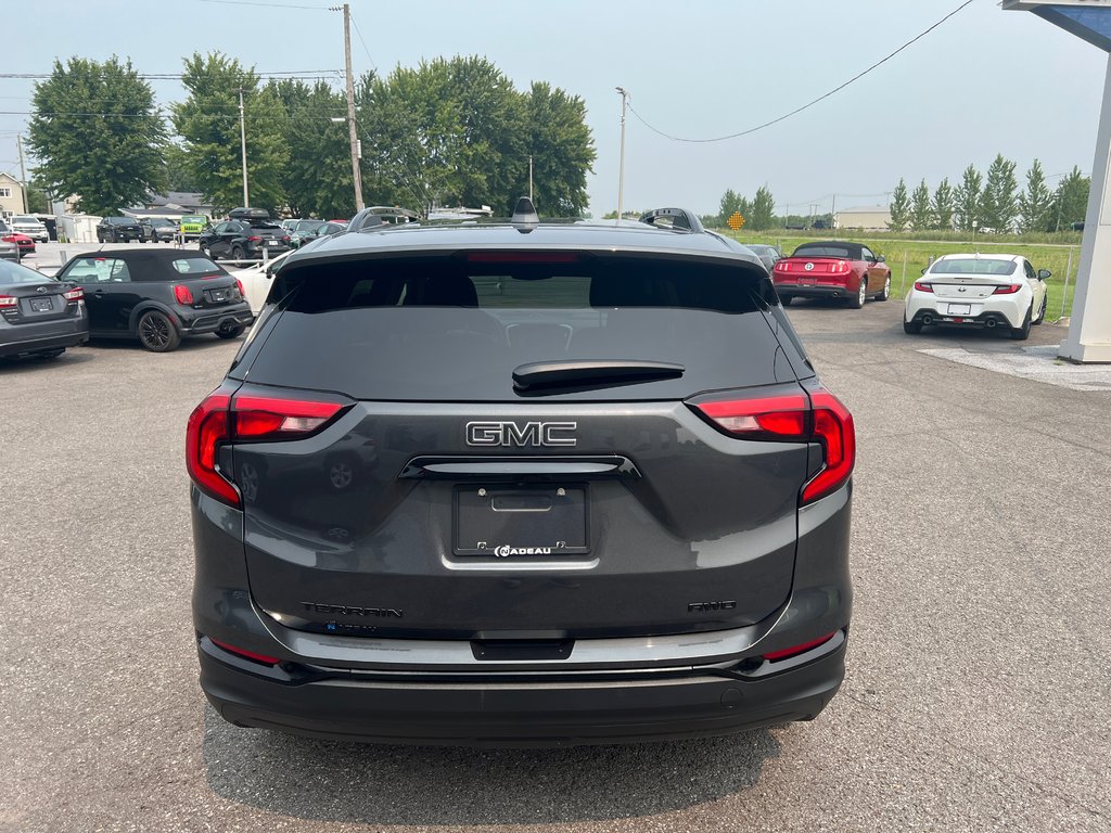 2019  Terrain SLE AWD BLACK PACK in St-Jean-Sur-Richelieu, Quebec - 8 - w1024h768px