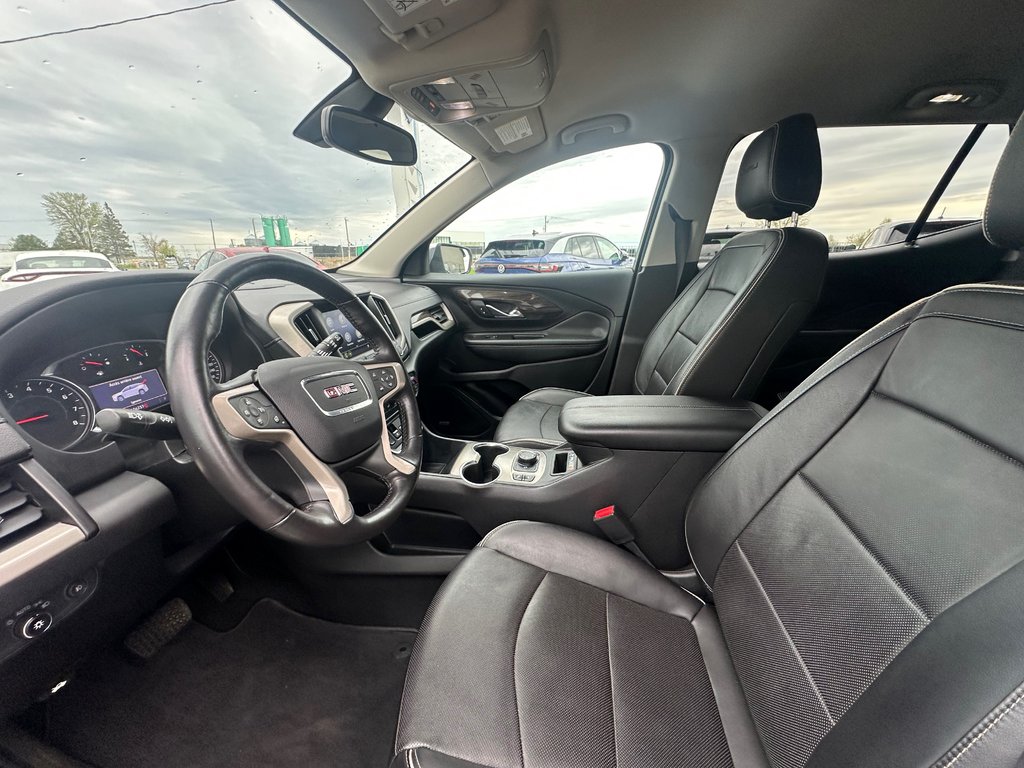 GMC Terrain Denali CUIR NAVIGATION AWD 2019 à St-Jean-Sur-Richelieu, Québec - 13 - w1024h768px
