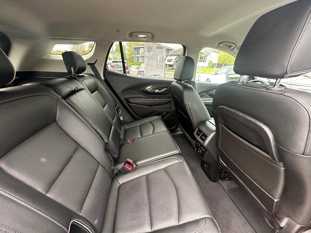 GMC Terrain Denali CUIR NAVIGATION AWD 2019 à St-Jean-Sur-Richelieu, Québec - 12 - w1024h768px