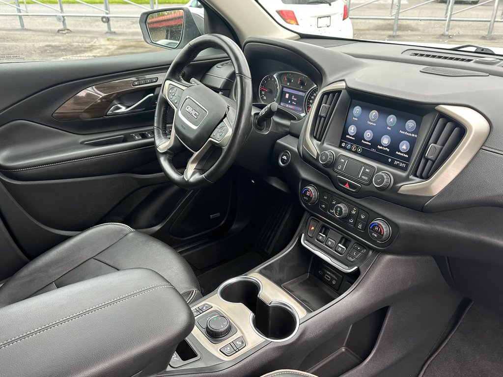 GMC Terrain Denali CUIR NAVIGATION AWD 2019 à St-Jean-Sur-Richelieu, Québec - 3 - w1024h768px