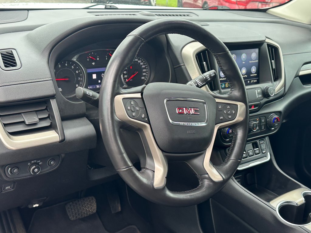 GMC Terrain Denali CUIR NAVIGATION AWD 2019 à St-Jean-Sur-Richelieu, Québec - 14 - w1024h768px