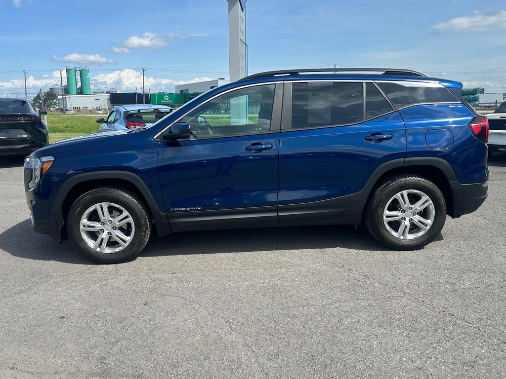GMC Terrain SLE AWD SEULEMENT 052454 KM 2022 à St-Jean-Sur-Richelieu, Québec - 8 - w1024h768px