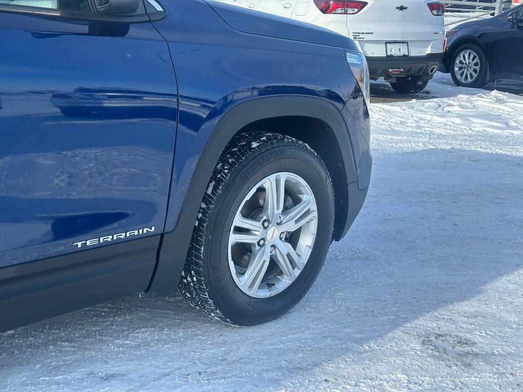 2022 GMC Terrain SLE AWD SEULEMENT 052454 KM in St-Jean-Sur-Richelieu, Quebec - 12 - w1024h768px