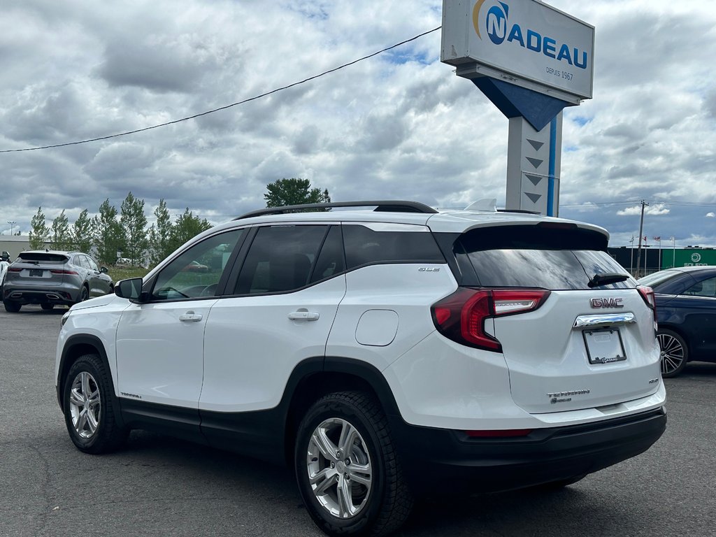 2022 GMC Terrain SLE AWD in St-Jean-Sur-Richelieu, Quebec - 6 - w1024h768px