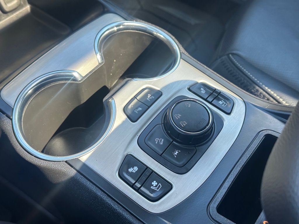GMC Terrain Denali CUIR NAVIGATION TOIT PANORAMIQUE 2023 à St-Jean-Sur-Richelieu, Québec - 21 - w1024h768px