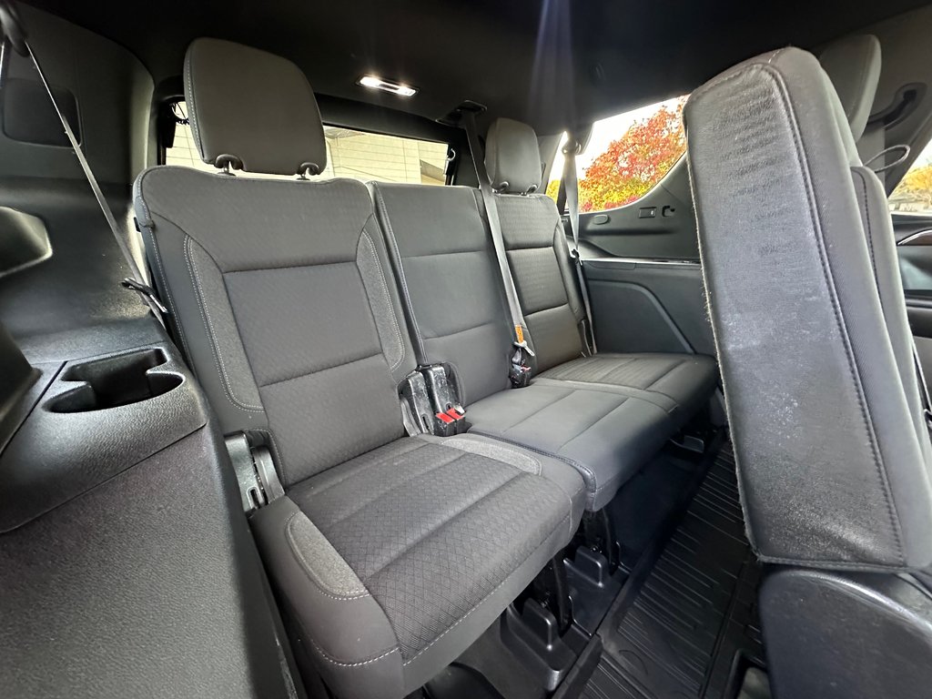 GMC Yukon SLE AWD NAVIGATION 2023 à St-Jean-Sur-Richelieu, Québec - 18 - w1024h768px