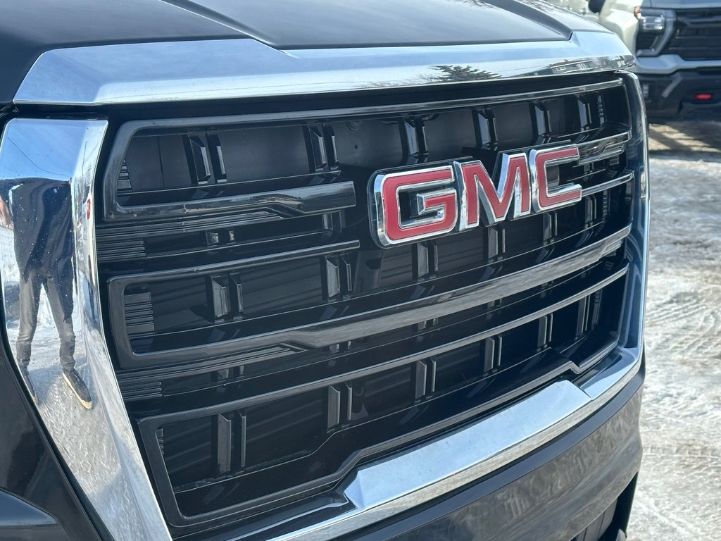 GMC Yukon SLE 4X4 3.0L DIESEL DURAMAX 8 passagers 2023 à St-Jean-Sur-Richelieu, Québec - 13 - w1024h768px