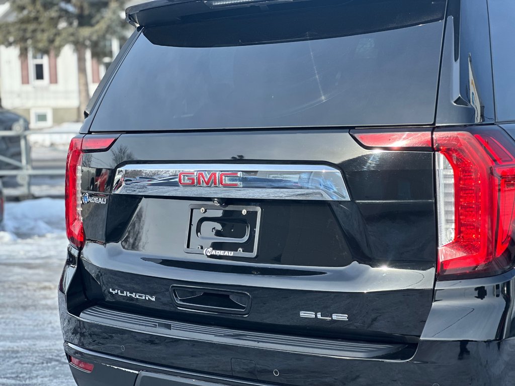 GMC Yukon SLE 4X4 3.0L DIESEL DURAMAX 8 passagers 2023 à St-Jean-Sur-Richelieu, Québec - 10 - w1024h768px
