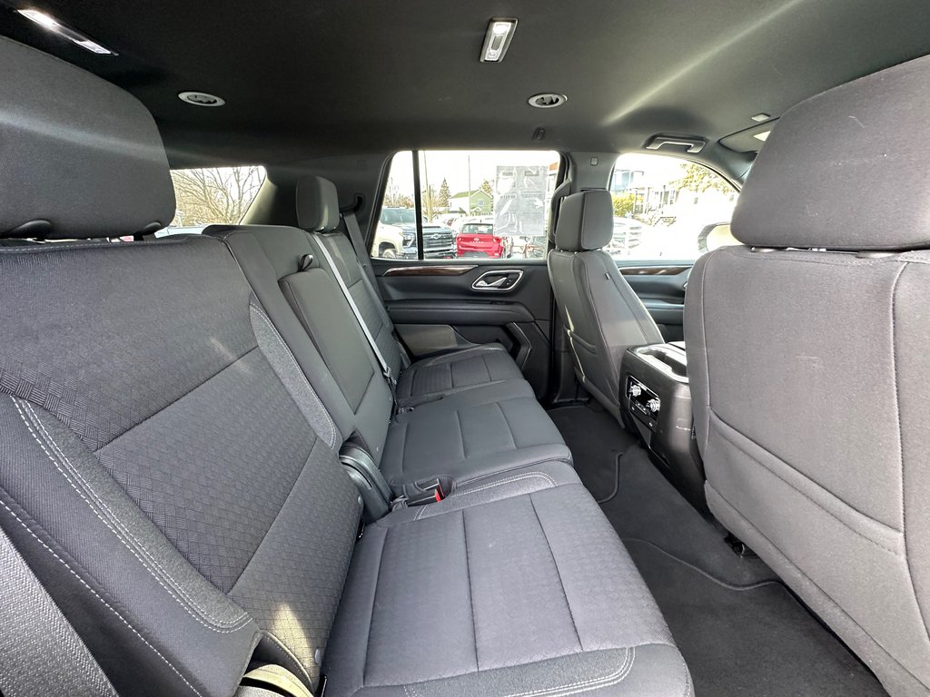 GMC Yukon SLE 4X4 3.0L DIESEL DURAMAX 8 passagers 2023 à St-Jean-Sur-Richelieu, Québec - 15 - w1024h768px