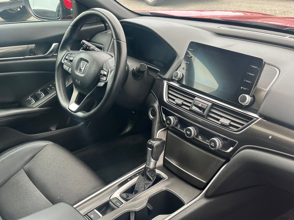 Honda Accord Sedan Sport CUIR TOIT OUVRANT SEULEMENT 041469 2018 à St-Jean-Sur-Richelieu, Québec - 3 - w1024h768px
