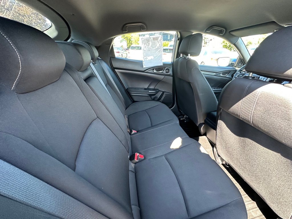 Honda Civic Hatchback LX TURBO SIEGES CHAUFFANTS 2018 à St-Jean-Sur-Richelieu, Québec - 18 - w1024h768px