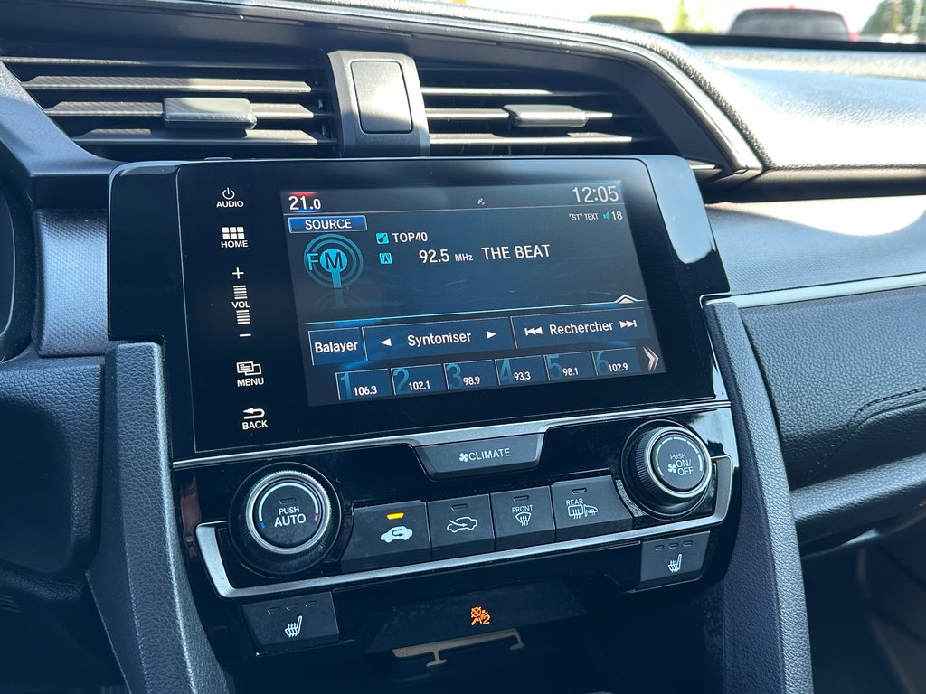 Honda Civic Hatchback LX TURBO SIEGES CHAUFFANTS 2018 à St-Jean-Sur-Richelieu, Québec - 19 - w1024h768px