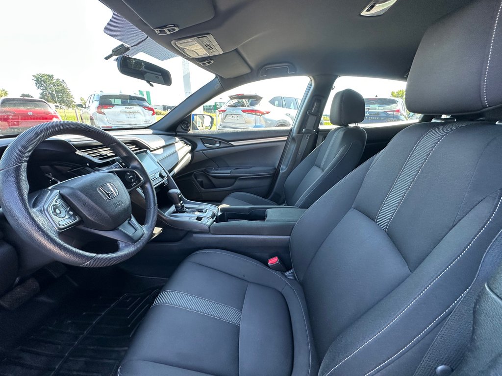 Honda Civic Hatchback LX TURBO SIEGES CHAUFFANTS 2018 à St-Jean-Sur-Richelieu, Québec - 17 - w1024h768px