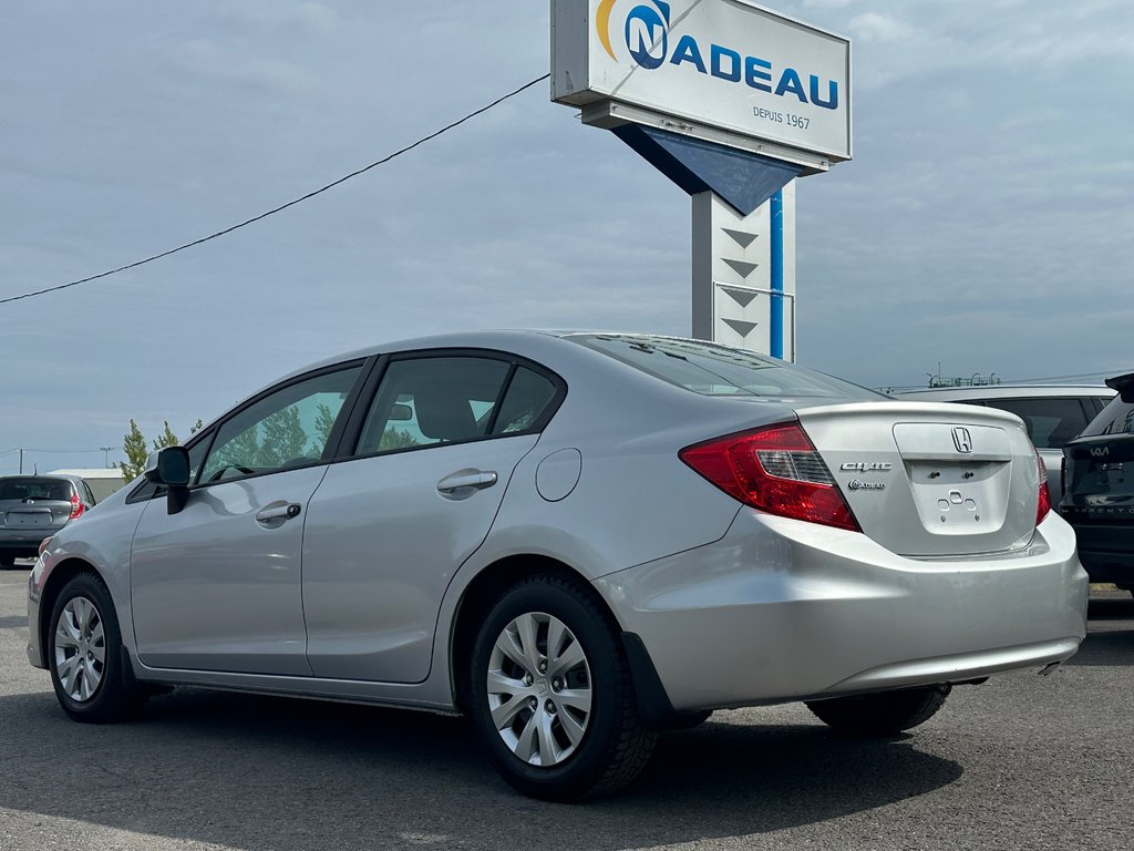 2012 Honda Civic Sdn LX SEULEMENT 084158 KM in St-Jean-Sur-Richelieu, Quebec - 9 - w1024h768px