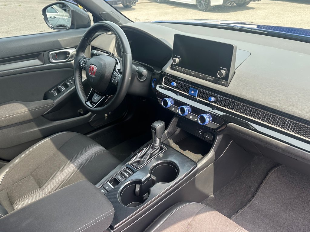 2023 Honda Civic Sedan SPORT LOOK UNIQUE SEULEMENT 015708 KM in St-Jean-Sur-Richelieu, Quebec - 3 - w1024h768px
