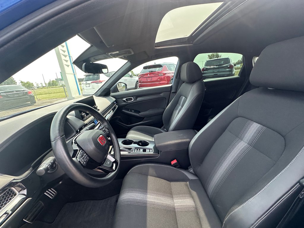 2023 Honda Civic Sedan SPORT LOOK UNIQUE SEULEMENT 015708 KM in St-Jean-Sur-Richelieu, Quebec - 19 - w1024h768px