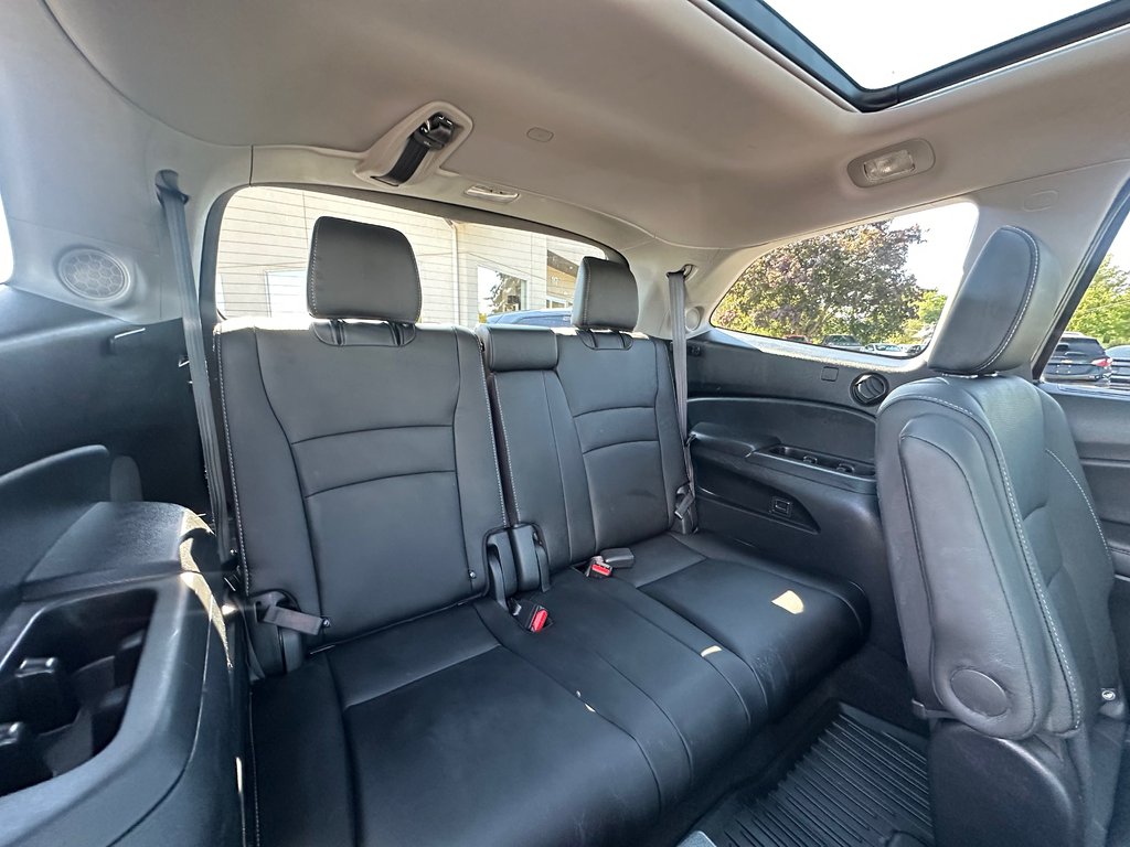 2021 Honda Pilot Touring 7-Passenger AWD NAVI TOIT in St-Jean-Sur-Richelieu, Quebec - 15 - w1024h768px