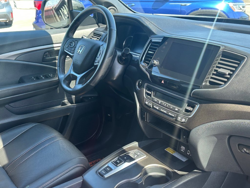 Honda Pilot TrailSport 8 PASSAGERS CUIR NAVIGATION 2022 à St-Jean-Sur-Richelieu, Québec - 3 - w1024h768px