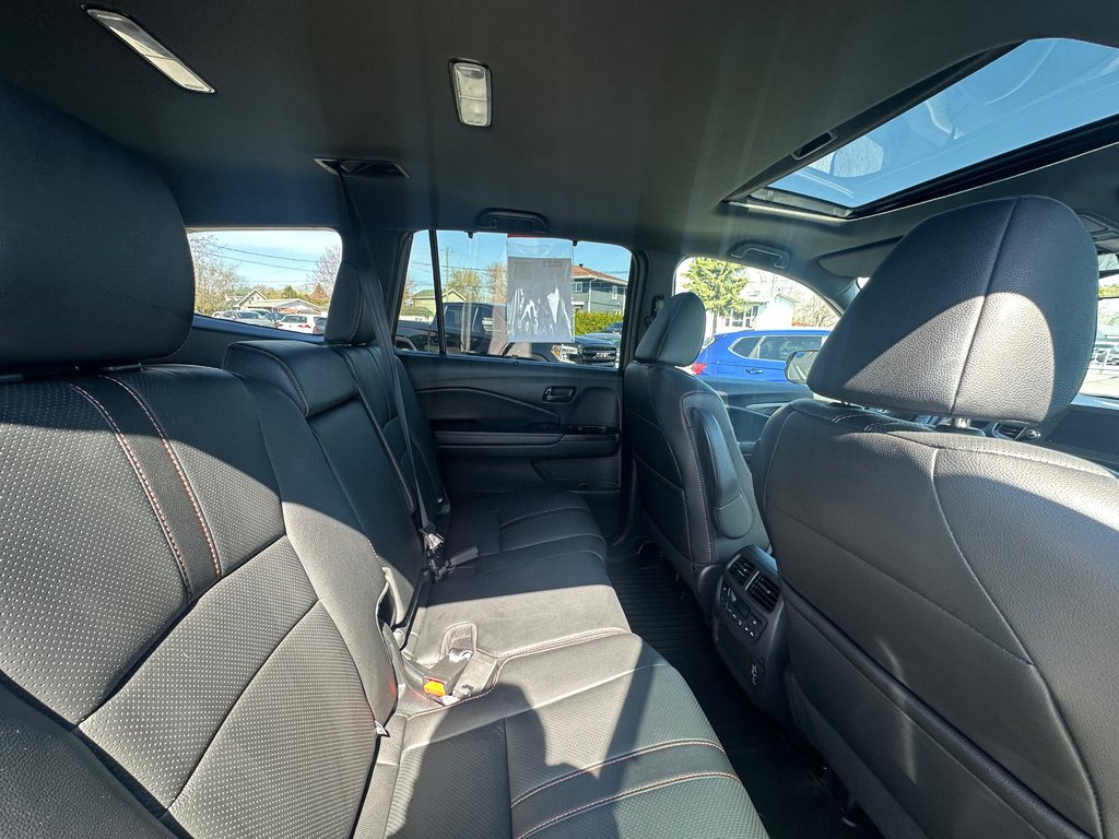 Honda Pilot TrailSport 8 PASSAGERS CUIR NAVIGATION 2022 à St-Jean-Sur-Richelieu, Québec - 14 - w1024h768px