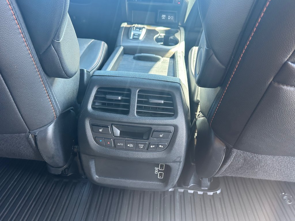 Honda Pilot TrailSport 8 PASSAGERS CUIR NAVIGATION 2022 à St-Jean-Sur-Richelieu, Québec - 12 - w1024h768px