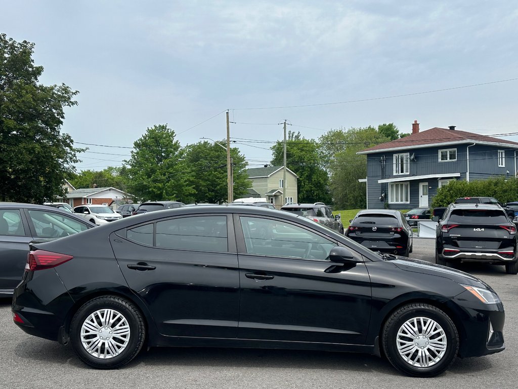 2020 Hyundai Elantra SEULEMENT 093504 KM in St-Jean-Sur-Richelieu, Quebec - 4 - w1024h768px