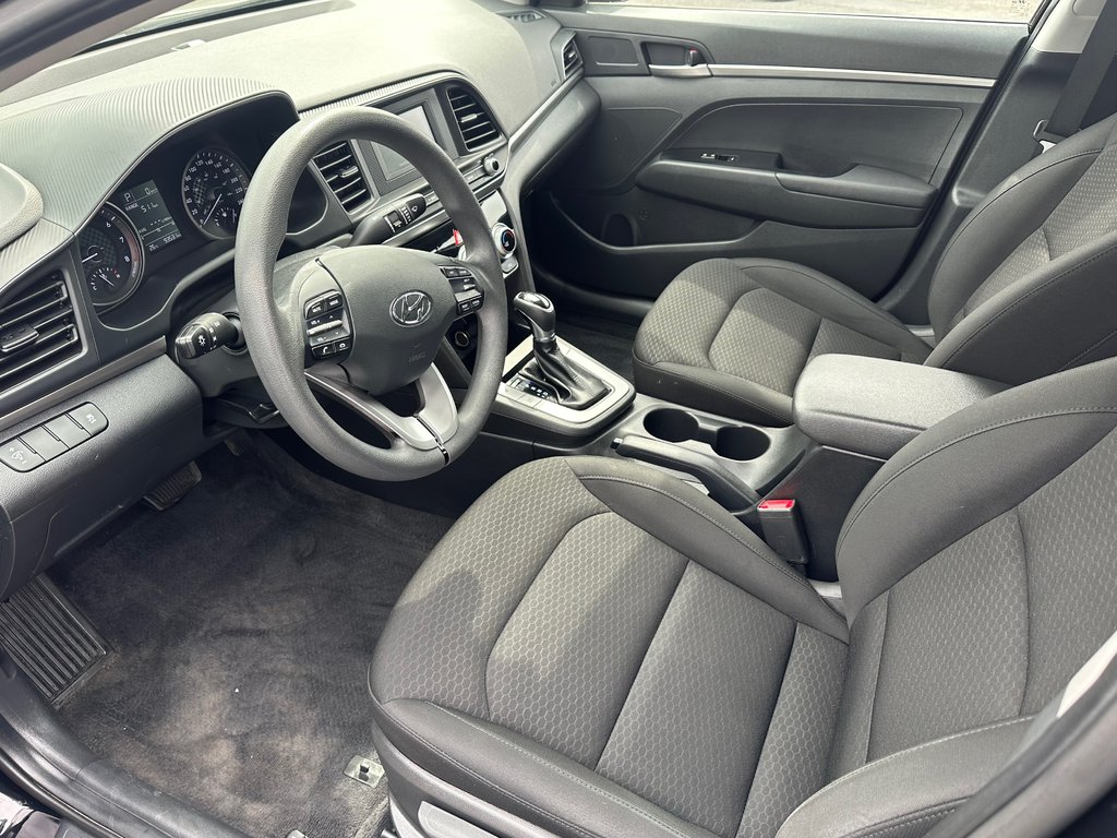 2020 Hyundai Elantra SEULEMENT 093504 KM in St-Jean-Sur-Richelieu, Quebec - 12 - w1024h768px