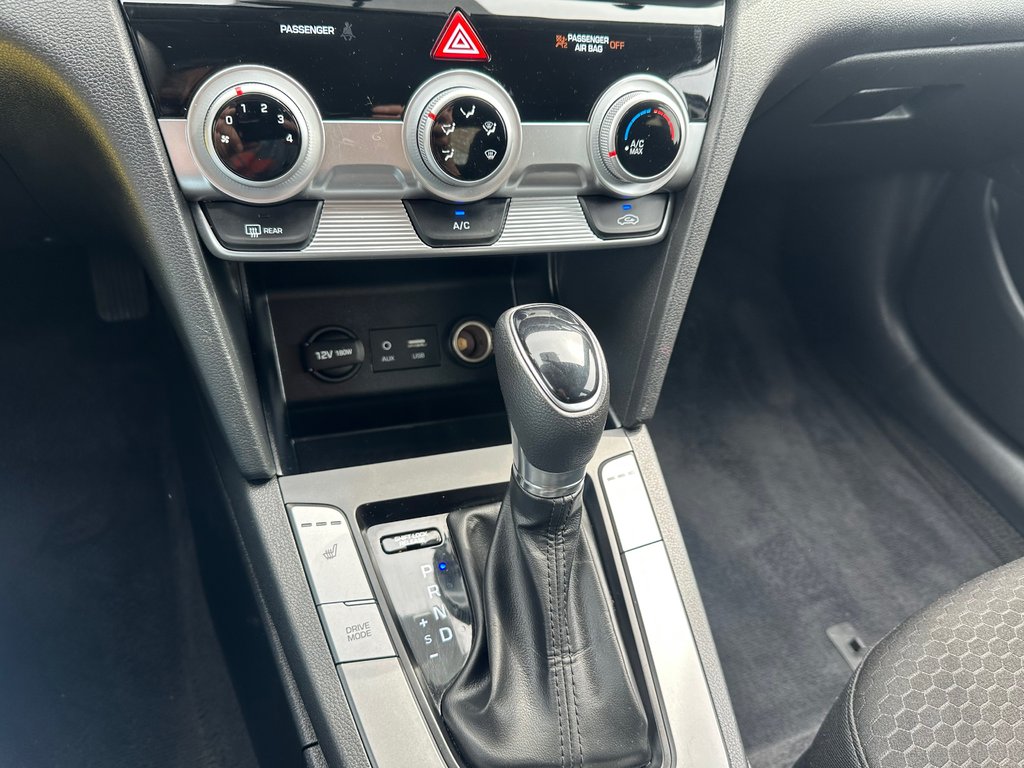 2020 Hyundai Elantra SEULEMENT 093504 KM in St-Jean-Sur-Richelieu, Quebec - 15 - w1024h768px