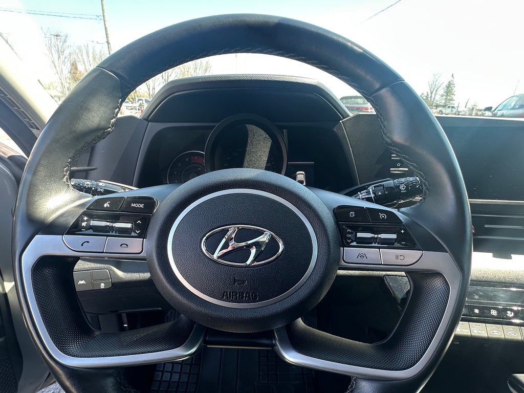Hyundai Elantra Preferred TOIT OUVRANT 2021 à St-Jean-Sur-Richelieu, Québec - 15 - w1024h768px