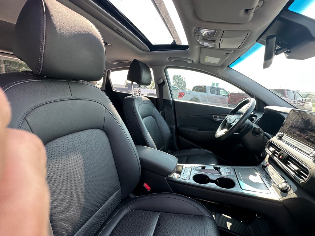 Hyundai KONA ELECTRIC Ultimate CUIR NAVIGATION TOIT OUVRANT 2021 à St-Jean-Sur-Richelieu, Québec - 3 - w1024h768px