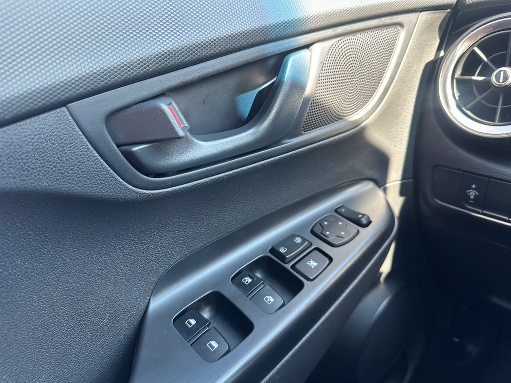 2023 Hyundai Kona Preferred AWD SEULEMENT 065074 KM in St-Jean-Sur-Richelieu, Quebec - 19 - w1024h768px