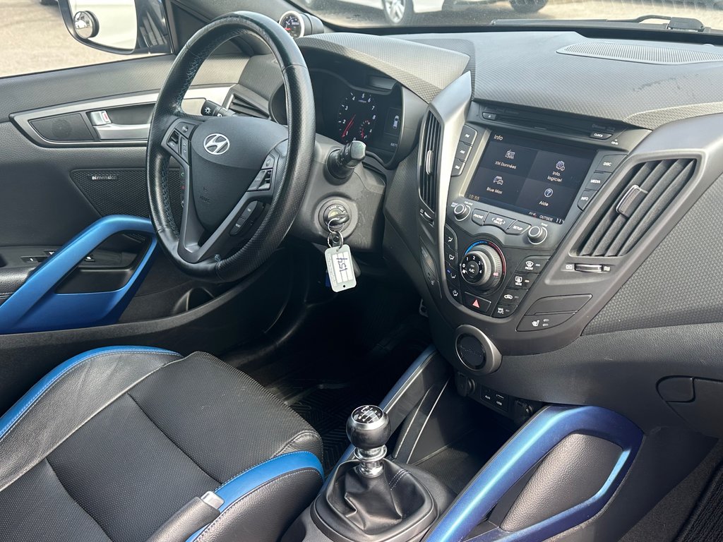2016 Hyundai Veloster Rally Edition CUIR SEULEMENT 064692 KM in St-Jean-Sur-Richelieu, Quebec - 3 - w1024h768px